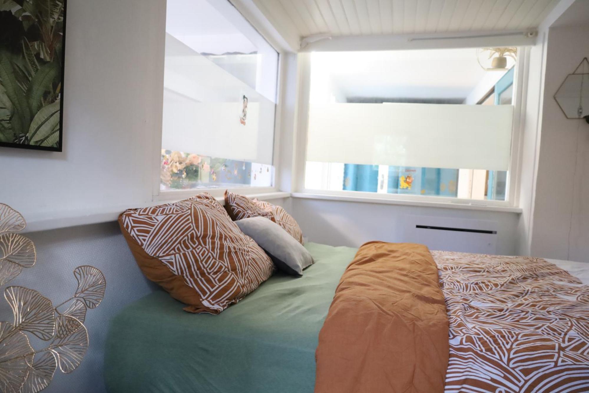 Apartment Le Refuge A 8min Disneyland - Parking - 6 Personnes *